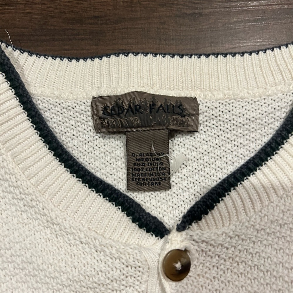 Vintage Cedar Falls Knit Sweater Labrador Duck Hunting Embroidery USA M - Picture 2 of 3